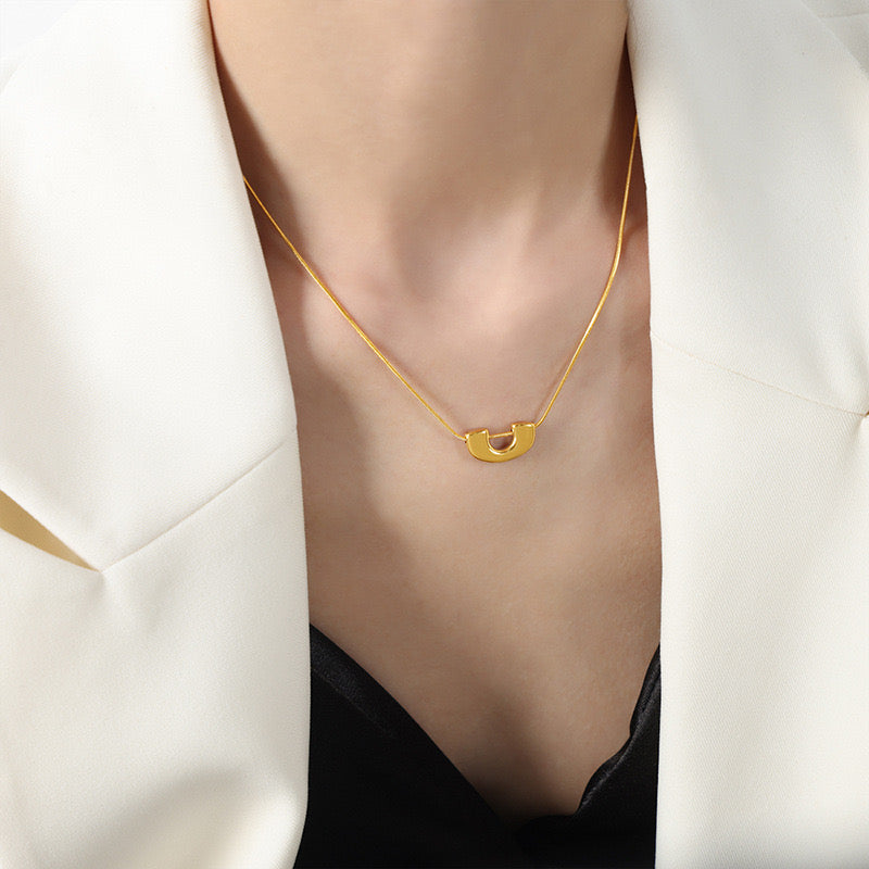 Aceline Necklace