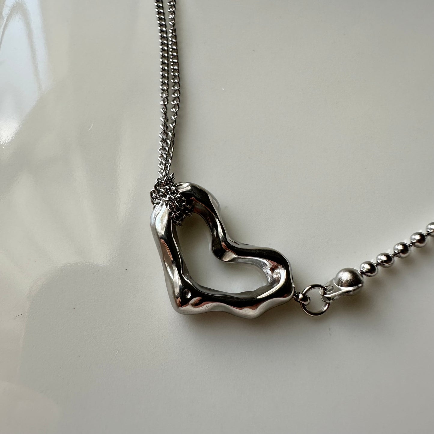 Lovey Pendant Choker