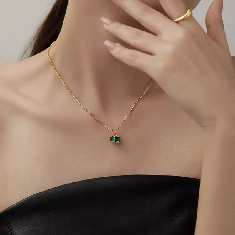 Helen Necklace