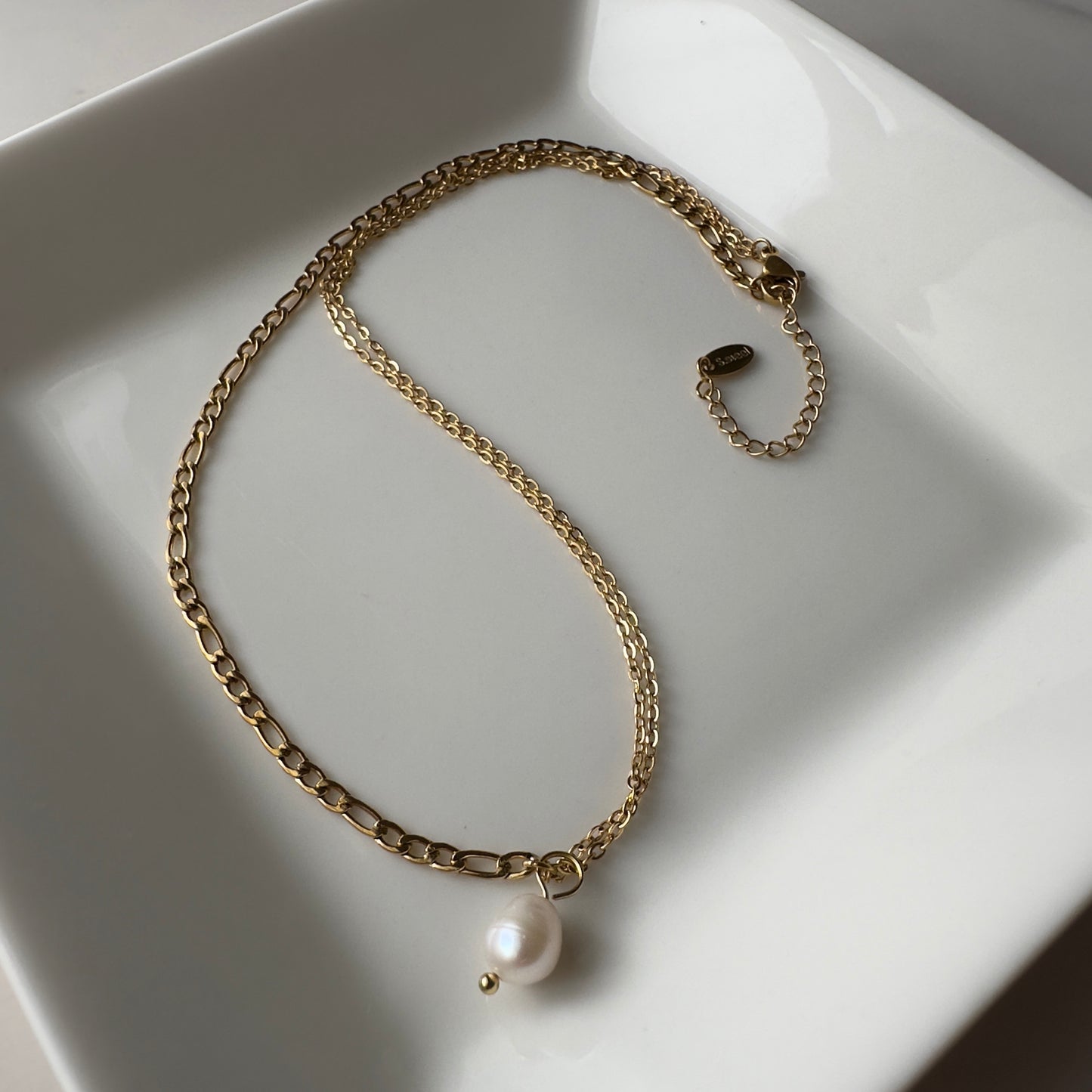 Tina Pearl Necklace