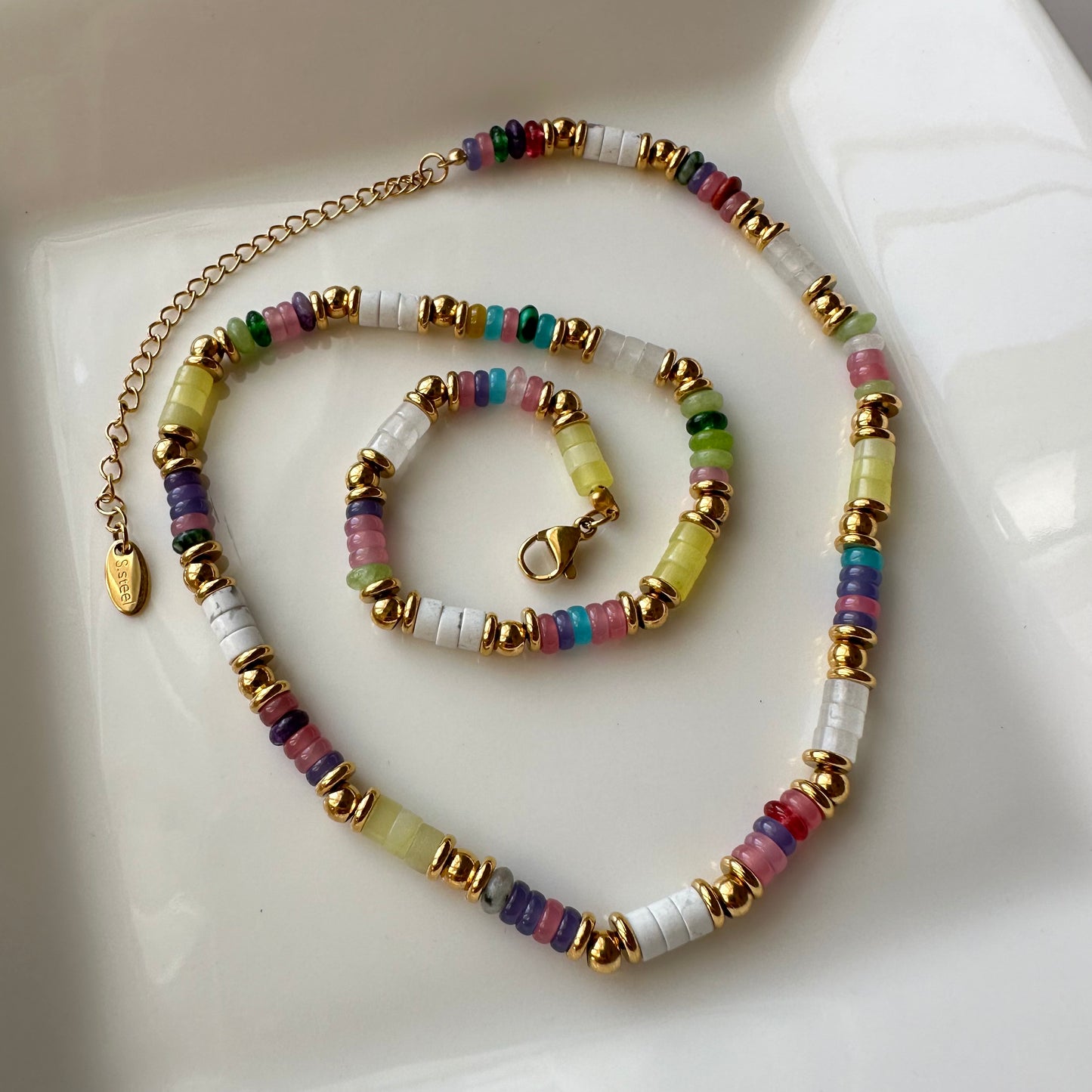 Izzy Natural Stones Necklace