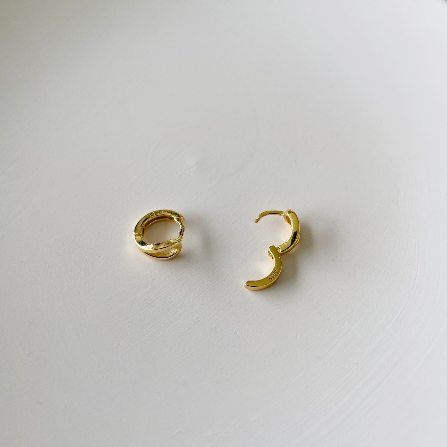 gold hoop earrings