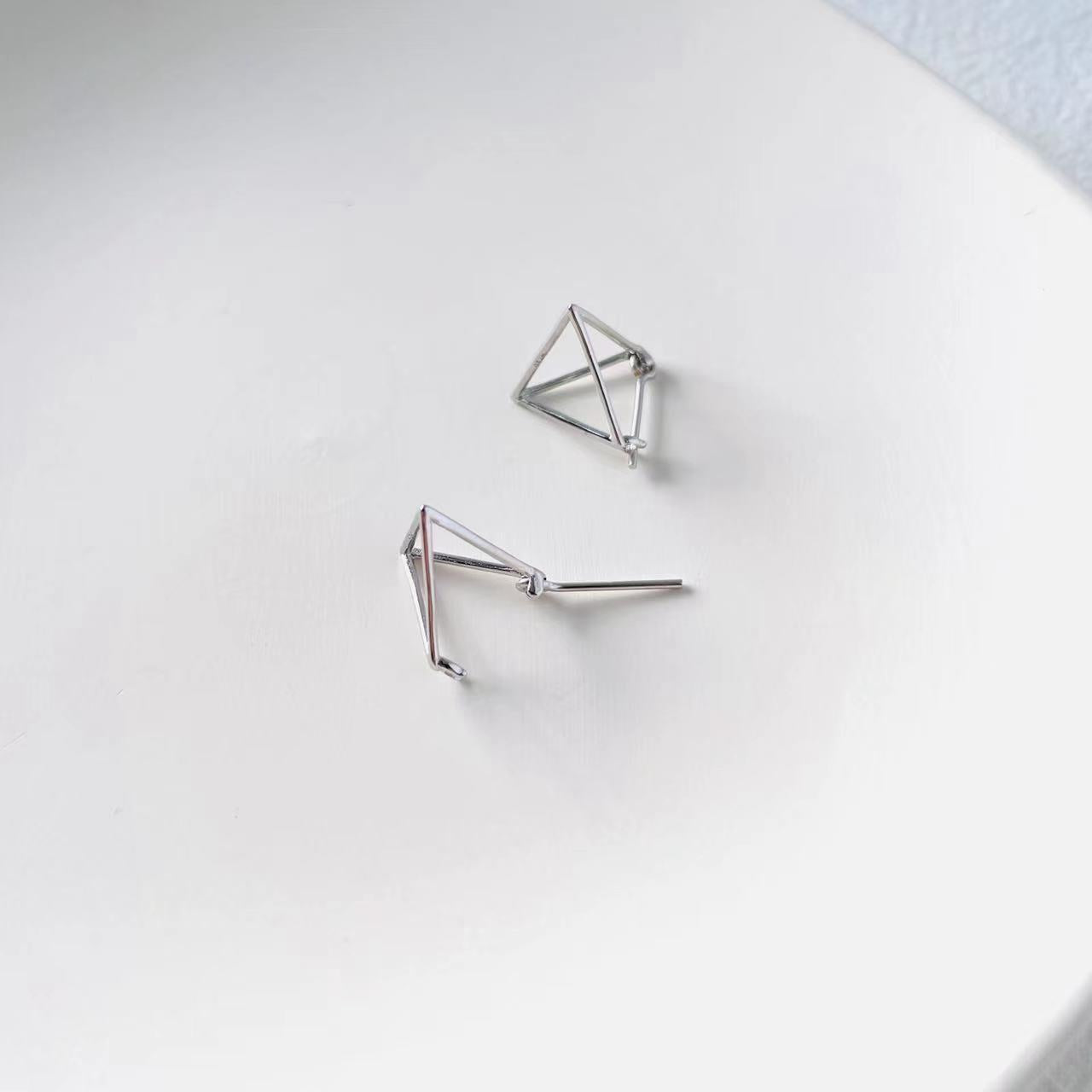 geometric silver hoop earrings