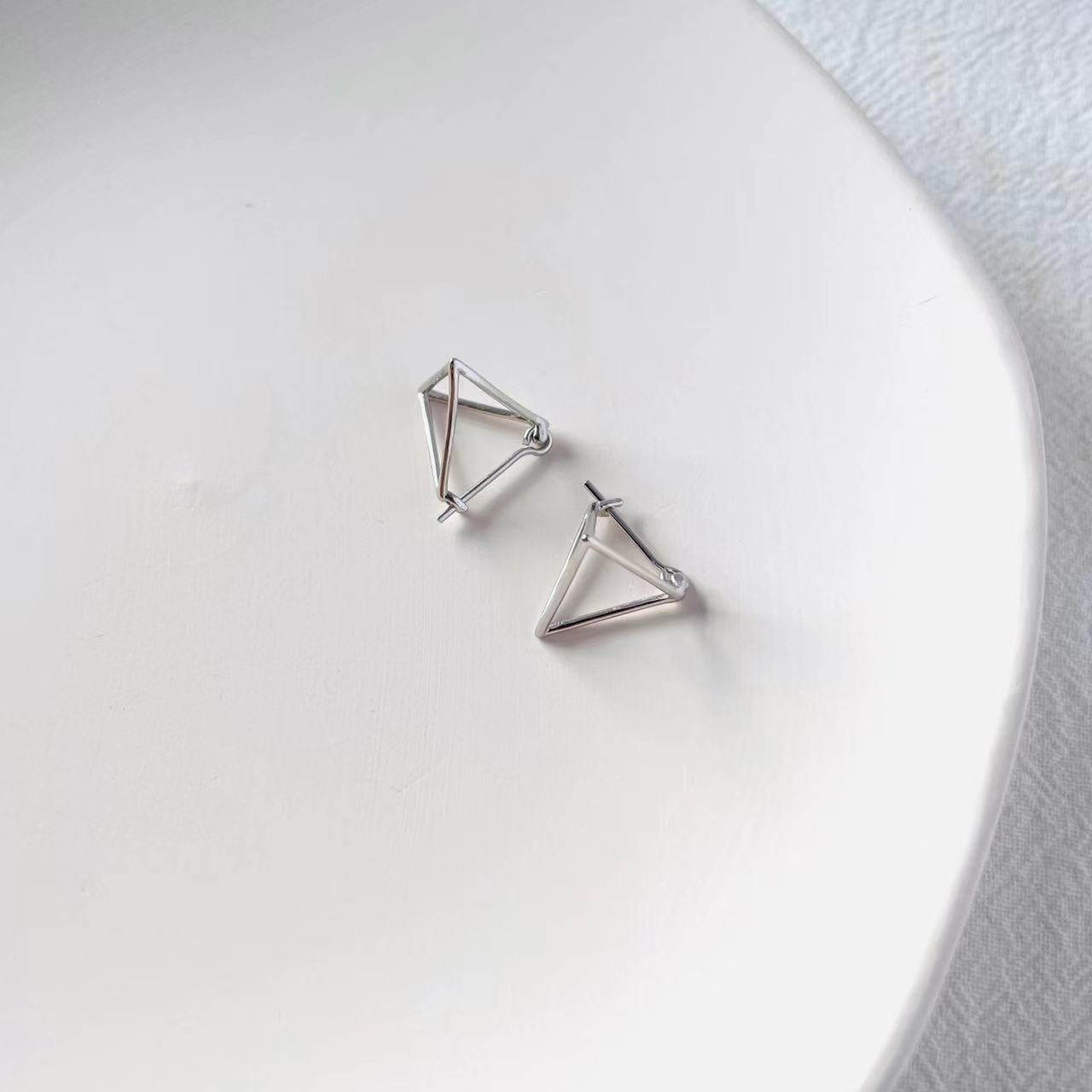 geometric silver hoop earrings