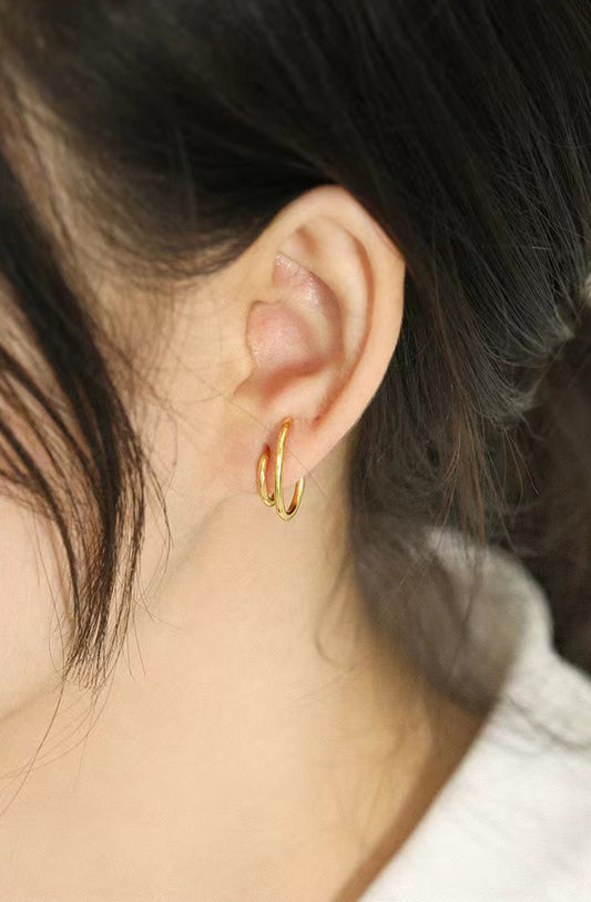 gold minimal earrings