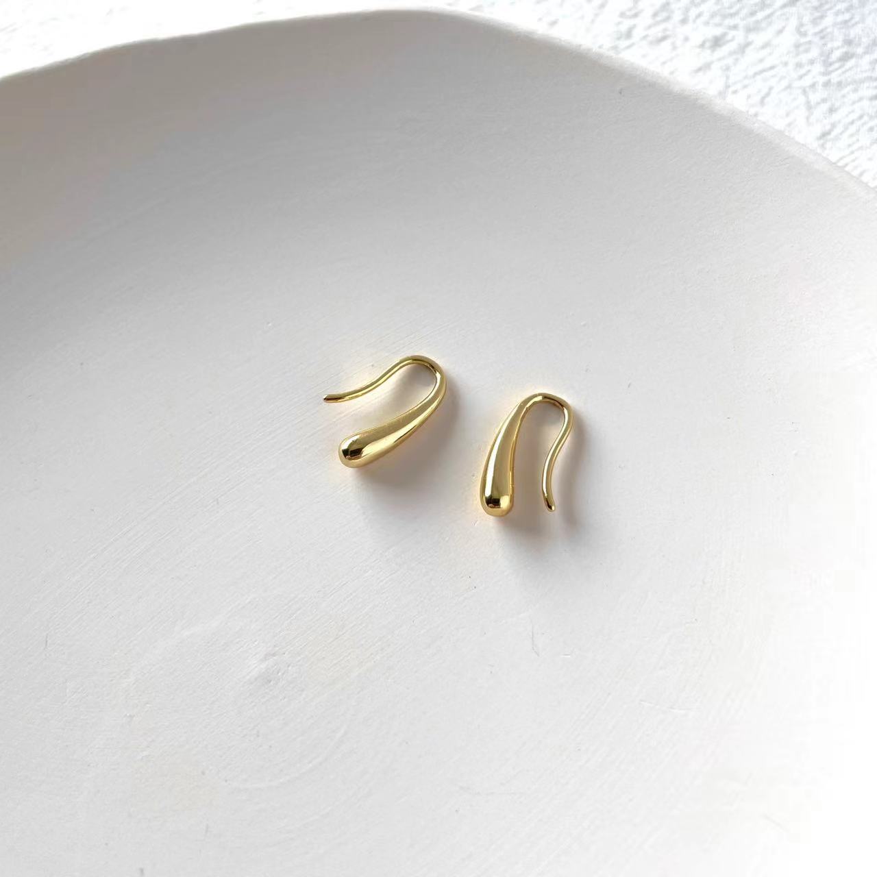 Water Droplets Gold Hook Earrings
