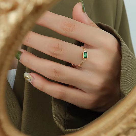 emerald green pendant adjustable ring