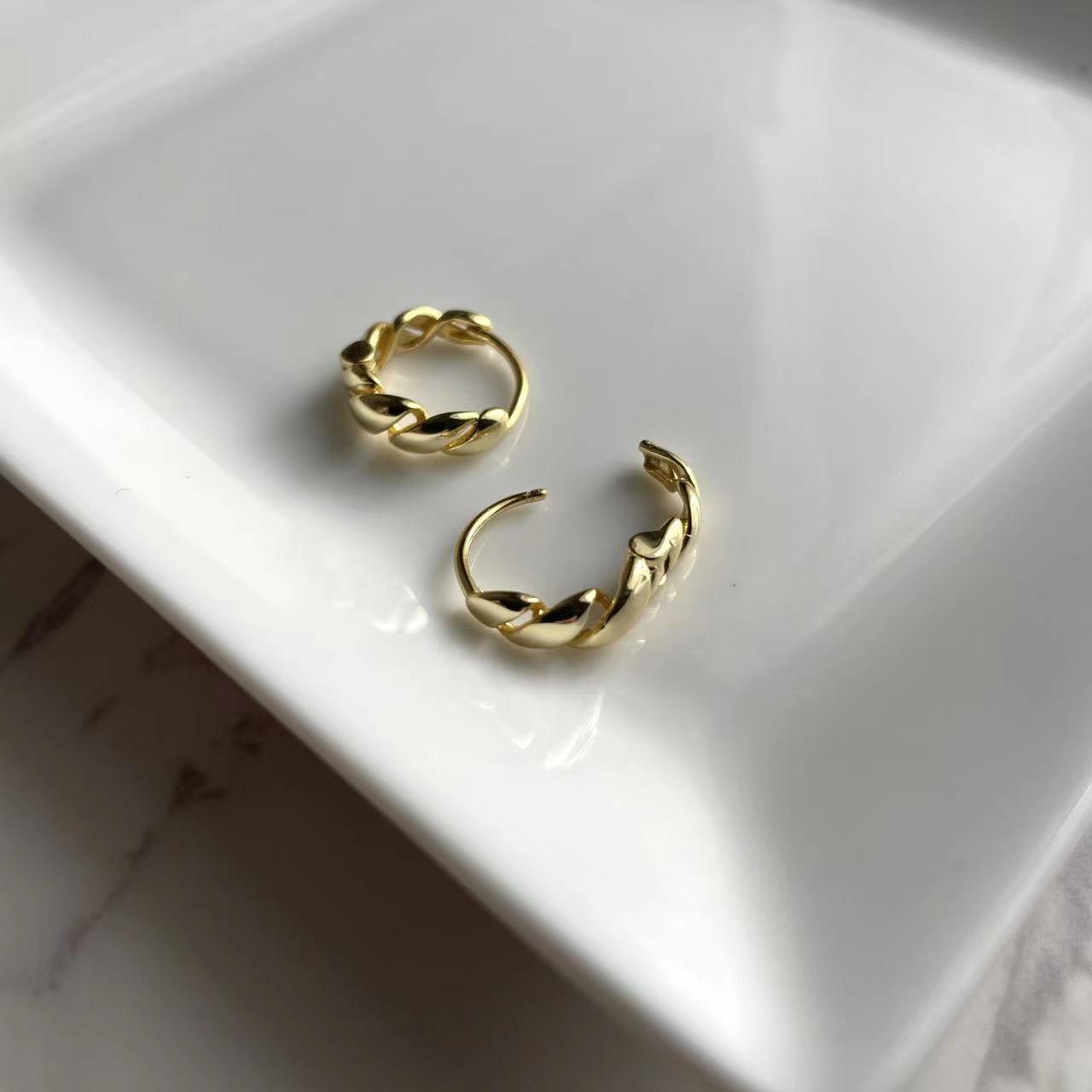 Yves Hoop Earrings