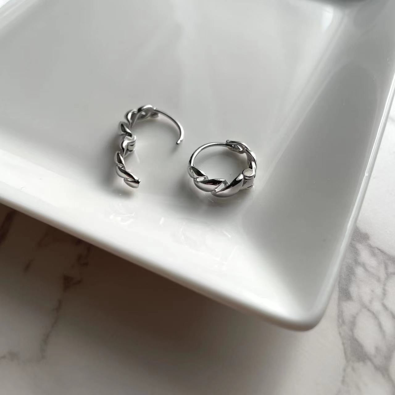 Yves Hoop Earrings