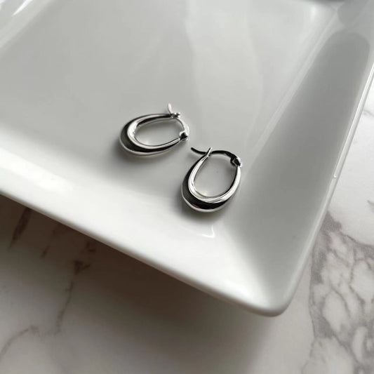 Leith Oval Hoop Earrings